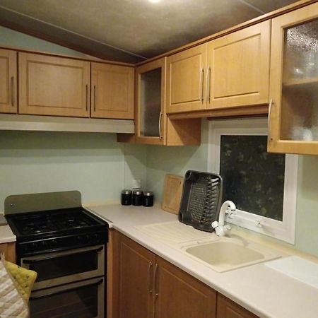 Lovely 3 Bedroom 8 Berth Caravan In ริล ภายนอก รูปภาพ
